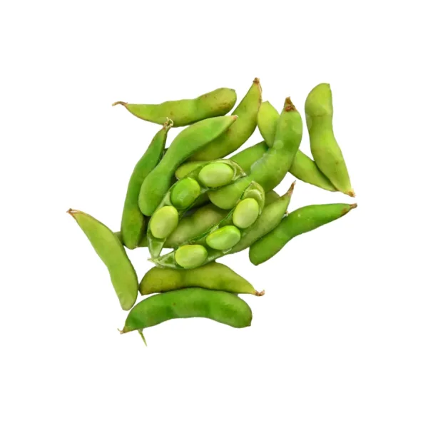 Baccelli di edamame fresco serviti su ciotola in stile asiatico.